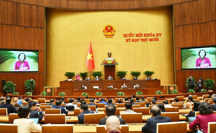 Toàn cảnh phiên họp. nhagiaojpg2.jpg