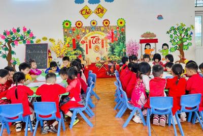 Hoạt đông trải nghiệm “Bé vui đón tết” Lớp 4TA1 Trường mầm non Trực Mỹ