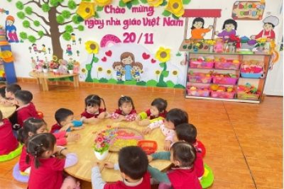 LỚP 3TA1 THAM GIA HOẠT ĐỘNG CHÀO MỪNG  NGÀY NHÀ GIÁO VIỆT NAM 20/11