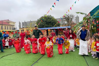 HOẠT ĐỘNG TRẢI NGHIỆM BÉ VUI ĐÓN TẾT Lớp 3TA2 – Trường Mầm non Trực Mỹ