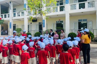 TRƯỜNG MẦM NON TRỰC MỸ TỔ CHỨC HOẠT ĐỘNG THAM QUAN TRẢI NGHIỆM TRƯỜNG TIỂU HỌC TRỰC MỸ CHO CÁC BÉ KHỐI 5 TUỔI