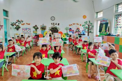 LỚP 5 TUỔI A1 – TRƯỜNG MẦM NON TRỰC MỸ TỔ CHỨC CÁC HOẠT ĐỘNG CHÀO MỪNG 136 NĂM NGÀY SINH CHỦ TỊCH HỒ CHÍ MINH VĨ ĐẠI